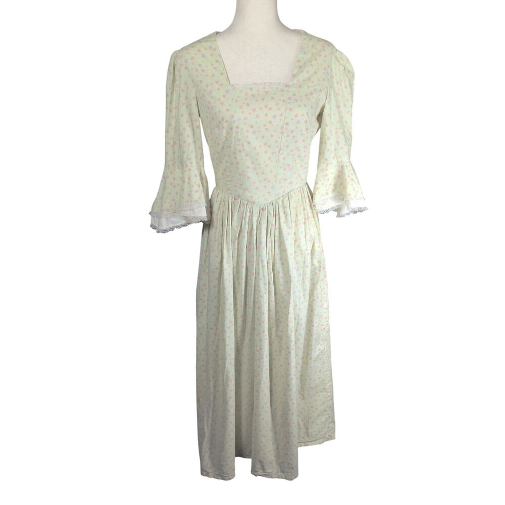 Vintage Green Floral Basque Waist Maxi Prairie Cottage Core Dress Ruffle Sleeves